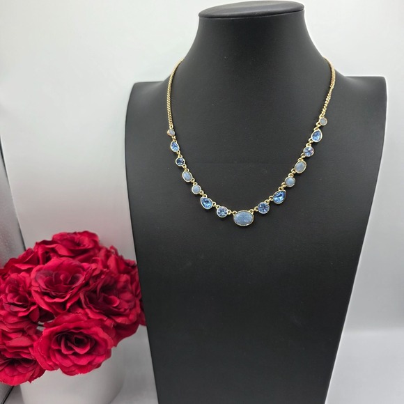 Dkny Jewelry - DKNY‎ Gold Tone Blue Crystal Graduated Station Necklace Choker Jewelry Used